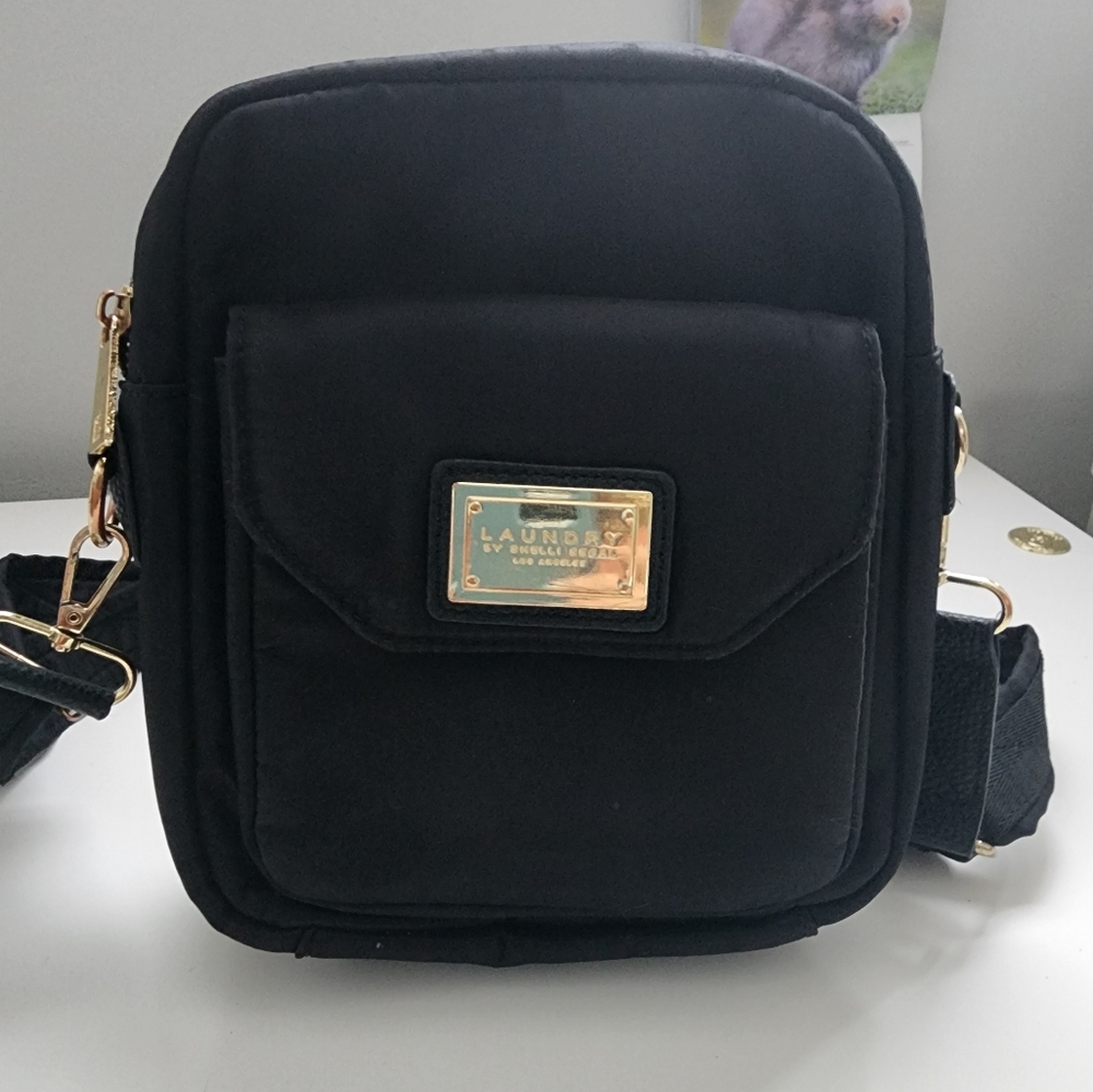 Laundry by Shelli Segal medium crossbody bag